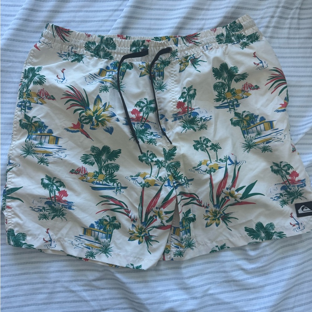 Quiksilver swim trunks Men's Tropical Print Shorts - Cream
